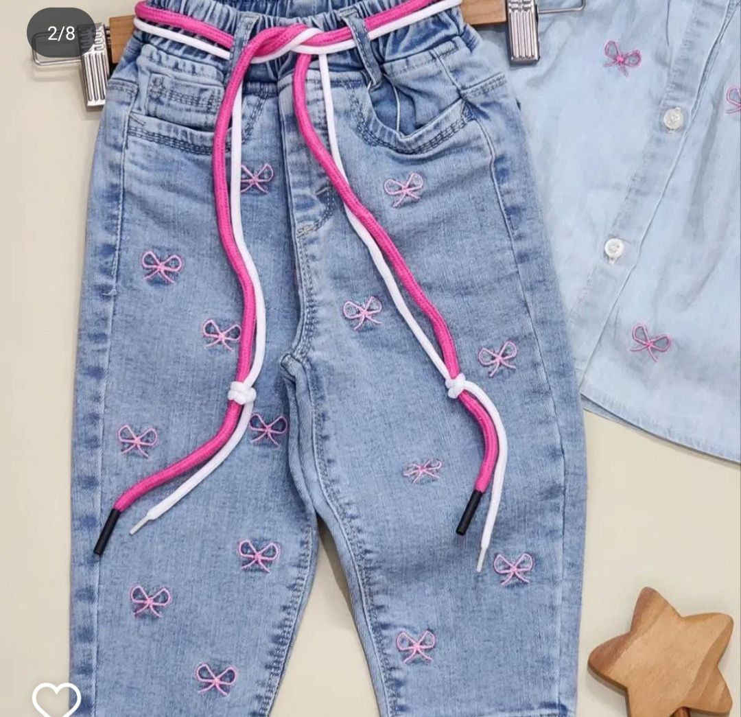 شلوار جین گرم بالا باگلدوزی پاپیون