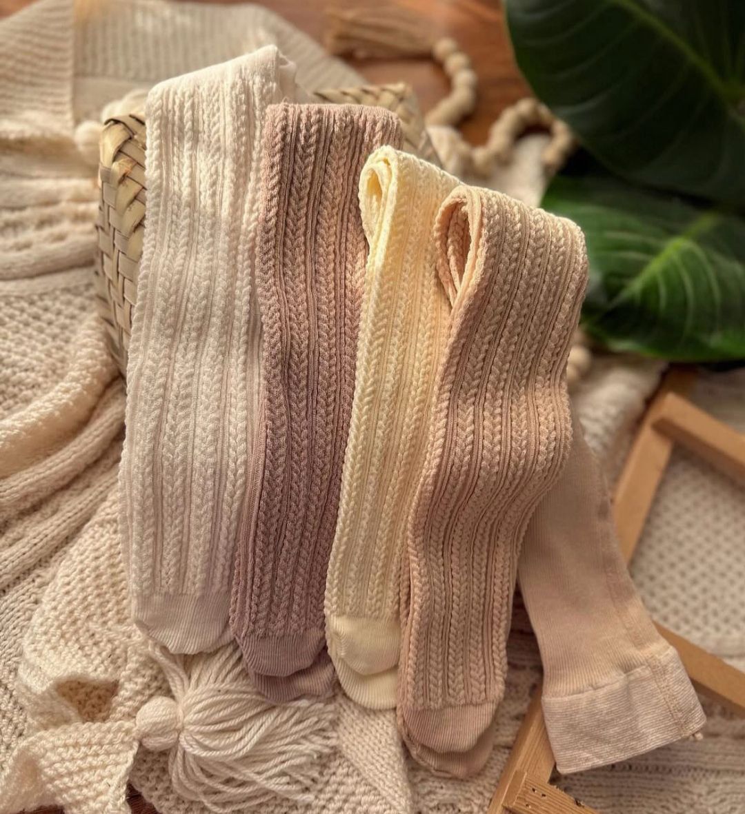 جوراب شلواری